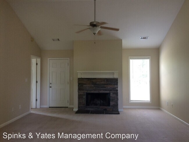 Foto del edificio - 3 br, 2 bath House - 480 S. Page St.