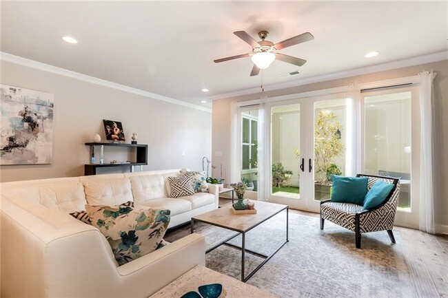 Foto del edificio - 3004 Vickery Trace