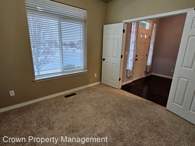 Foto del edificio - 4 br, 2.5 bath House - 1447 Azalea Avenue