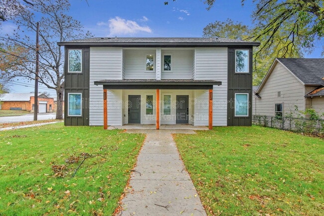 Foto del edificio - 103 E Bond St