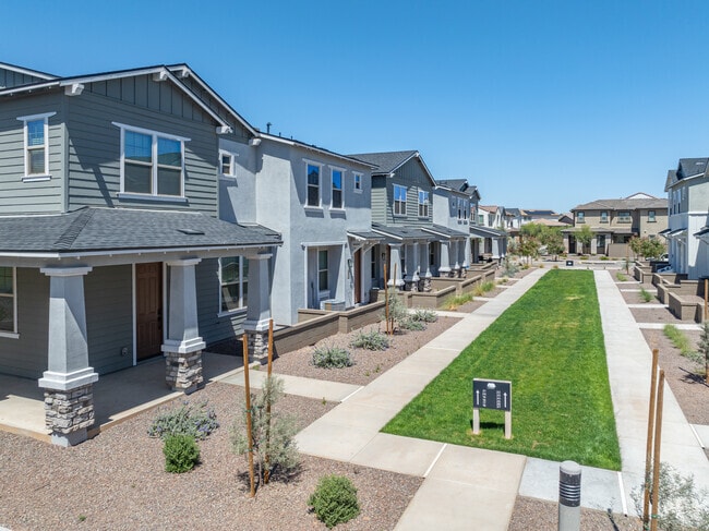 Building Photo - BB Living at Union Park