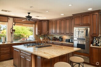 Building Photo - 99 Conejo Cir