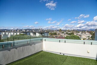 Building Photo - 1828 1/2 S. Redondo Blvd