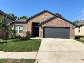 Building Photo - 1809 Osage Trail