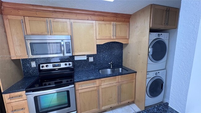 Foto del edificio - 4630 NW 79th Ave