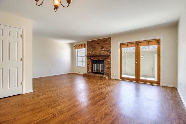 Building Photo - 7192 E Briarwood Cir