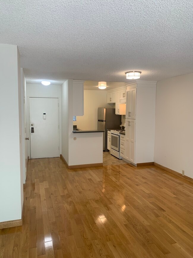 Building Photo - Rose Kelton Apartments