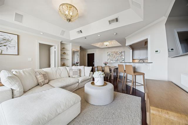 Foto del edificio - 5909 Luther Ln