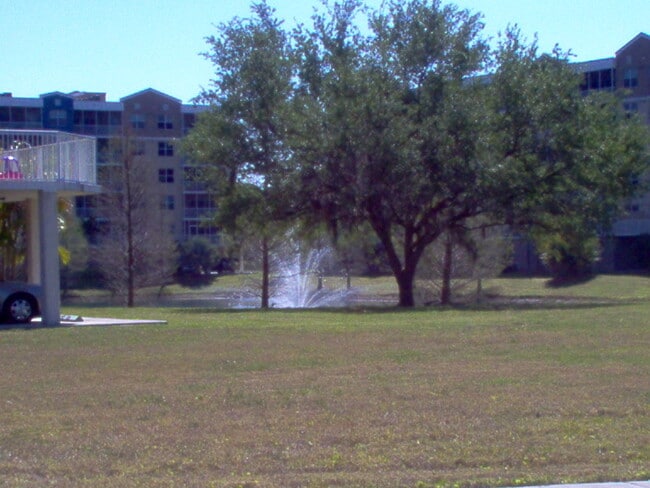 Building Photo - 960 Starkey Rd