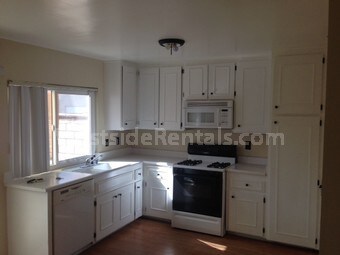 Primary Photo - 2054 E Greenhaven St