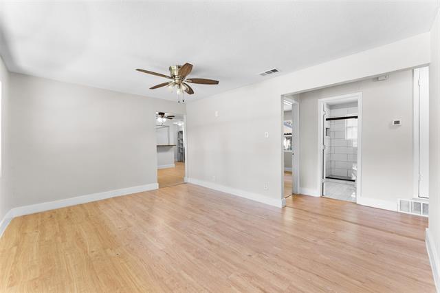 Foto del edificio - 12721 Dodson St