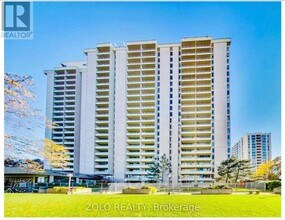 Building Photo - 360 Ridelle Ave