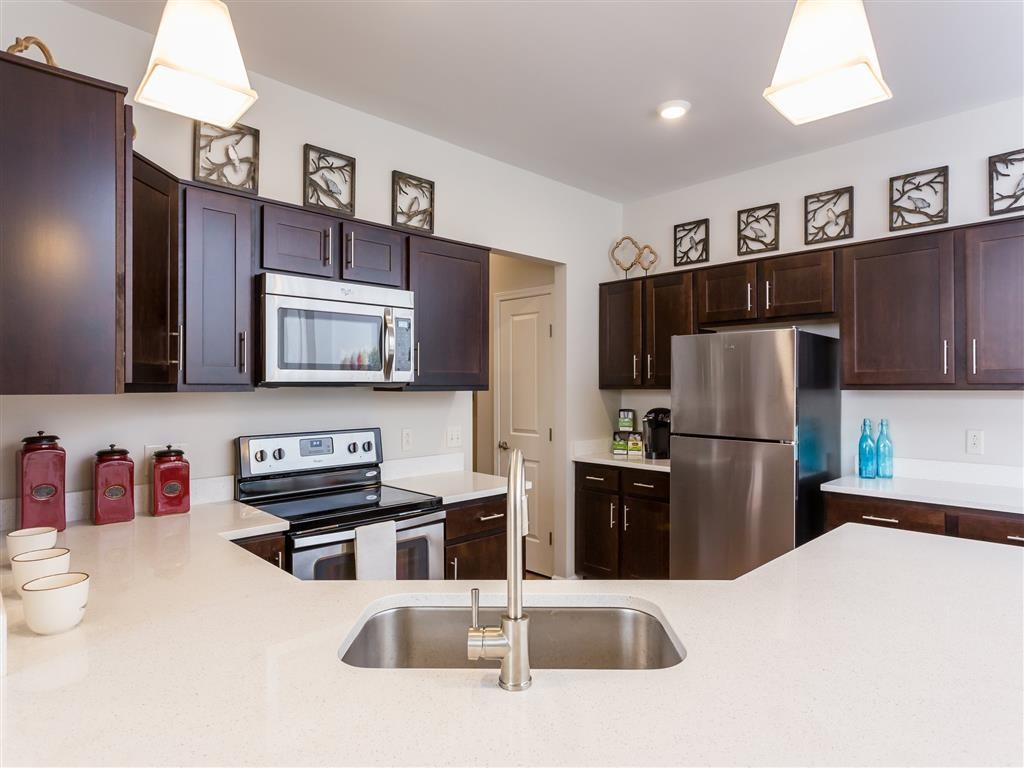 The Marquis at the Woods Apartment Homes Apartments in ster, NY