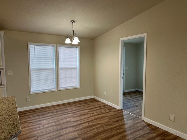 Building Photo - You Want to see this place