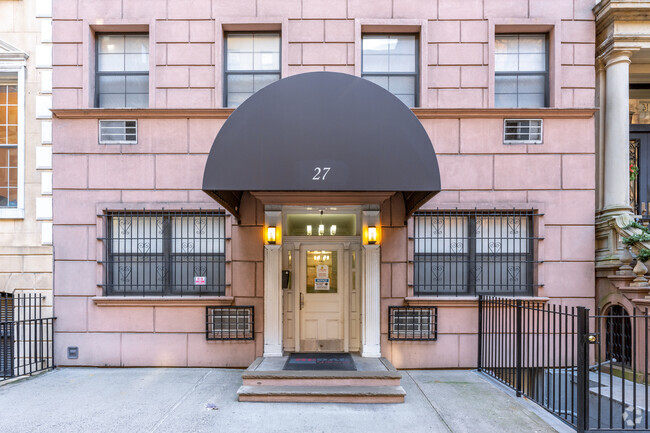 Foto del edificio - 27 E 38th St