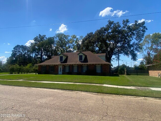 Foto del edificio - 1656 Bellridge Dr