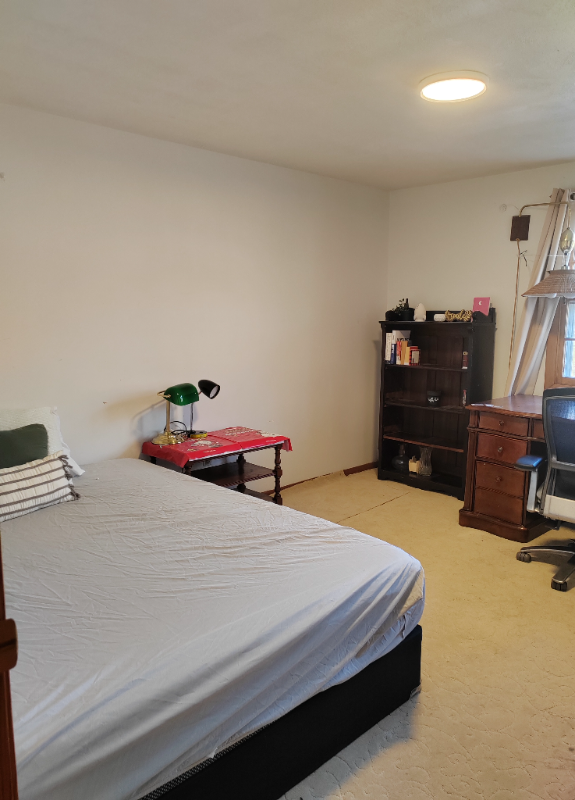 Foto principal - 41 Mill Pond Rd