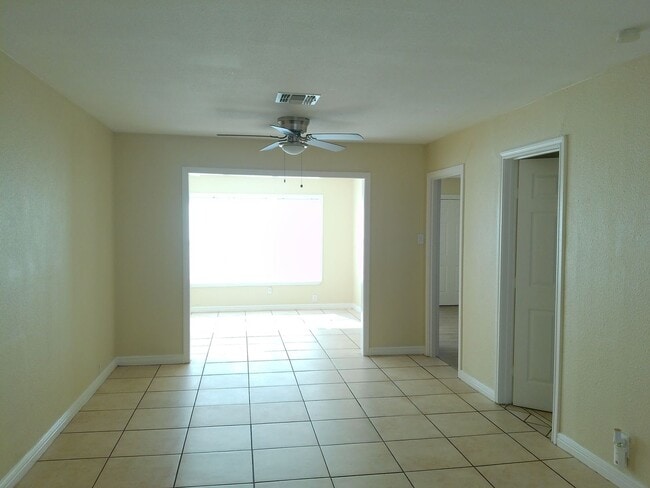 Foto del edificio - 2933 Brawner Pkwy