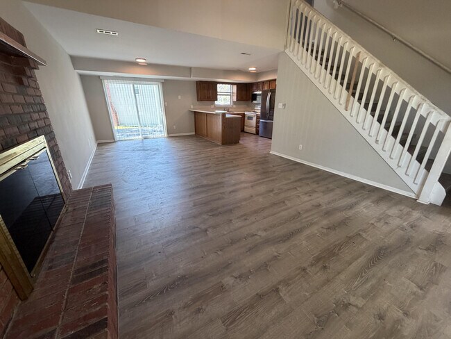 Building Photo - 3603 Hermitage Rd