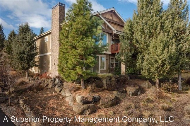 Building Photo - 3234 NW Fairway Heights Dr
