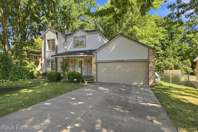 Foto del edificio - 2931 Wisconsin Rd