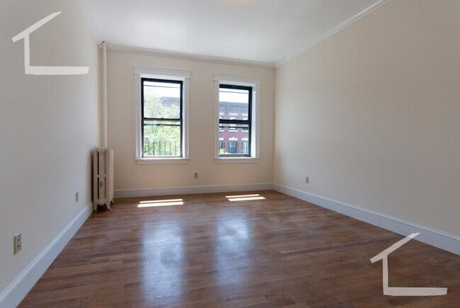 Foto del edificio - Renovated Allston 4 Bed/2 Bath