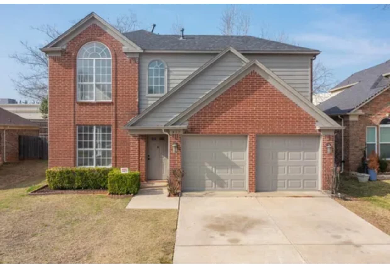 Building Photo - 907 Waterford Way