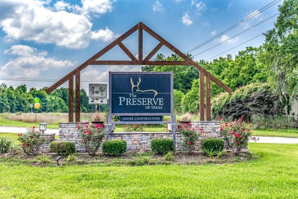 Primary Photo - 129 Shoreline Dr