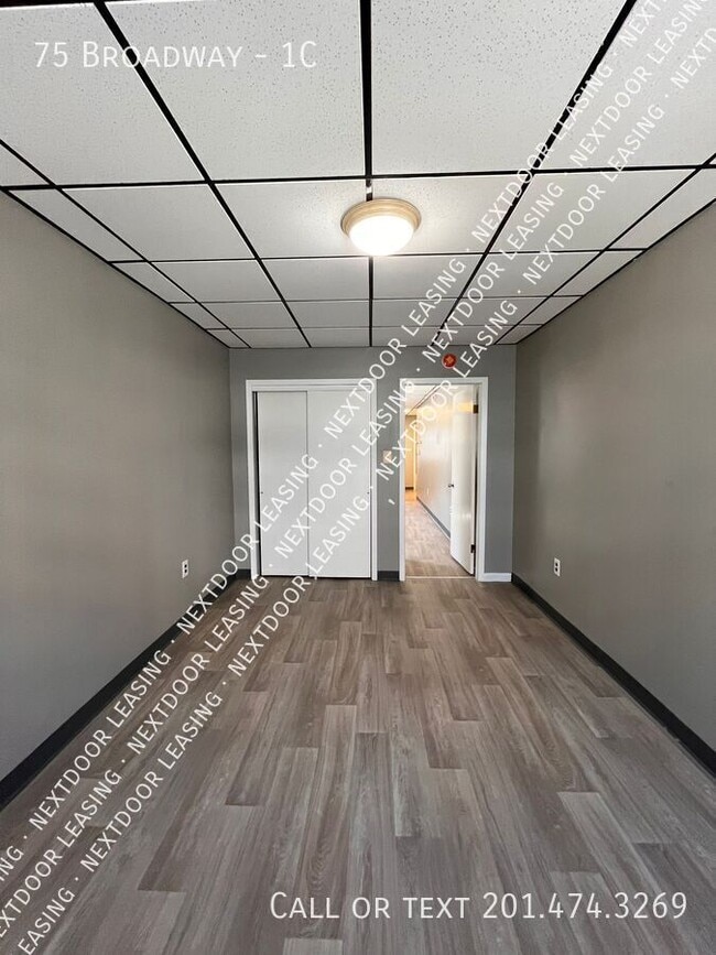Building Photo - 75 Broadway-1C