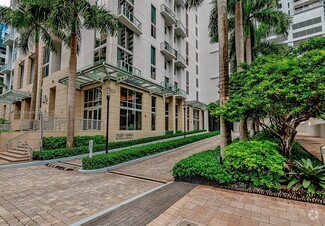 Building Photo - 1050 Brickell Ave