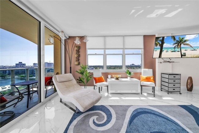 Building Photo - 2501 S Ocean Dr