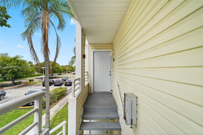 Foto del edificio - 3405 NW 44th St