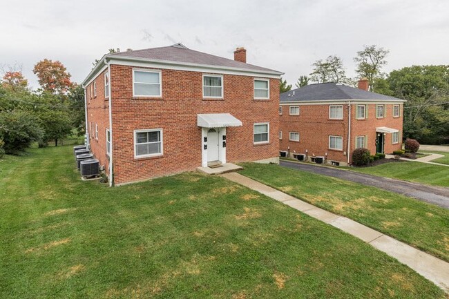 Foto del edificio - 2404 Carlisle Ave