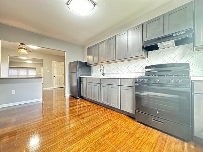 Foto del edificio - 5318 Kershaw St