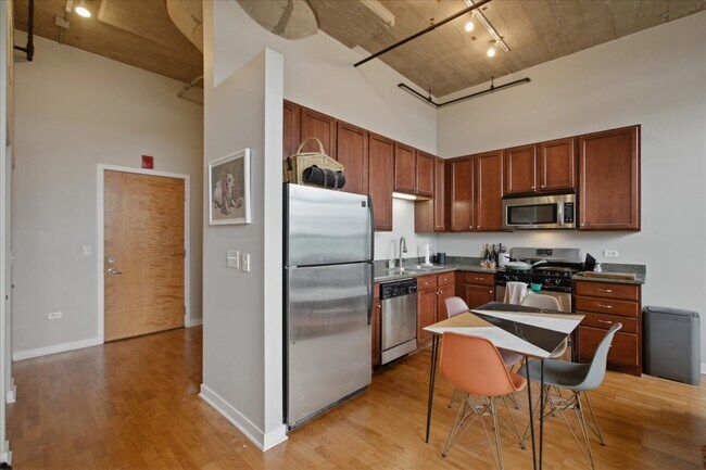 Foto del edificio - 3963 West Belmont-204