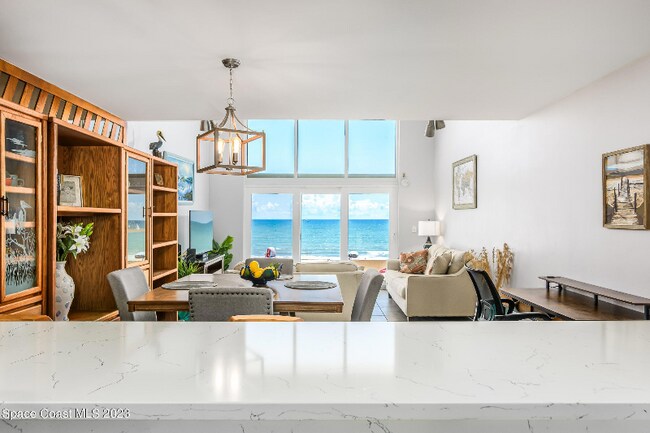 Foto del edificio - 5050 Ocean Beach Blvd
