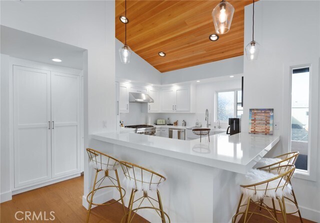 Foto del edificio - 4823 River Ave