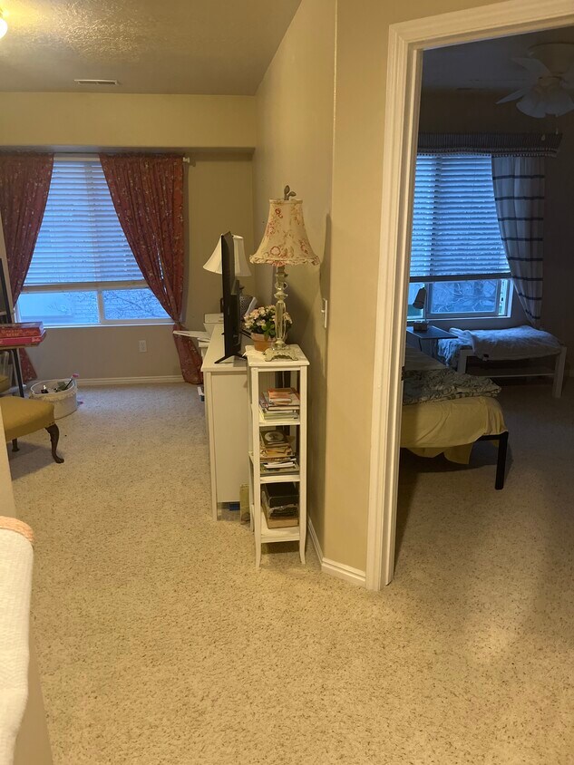 Foto principal - 211 Mountain Peak Dr