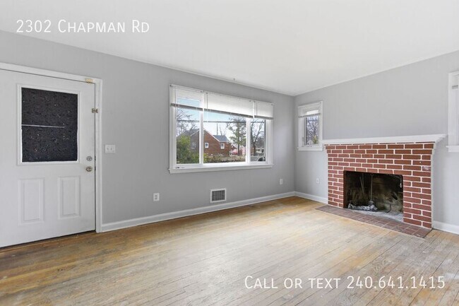 Foto del edificio - 2302 Chapman Rd