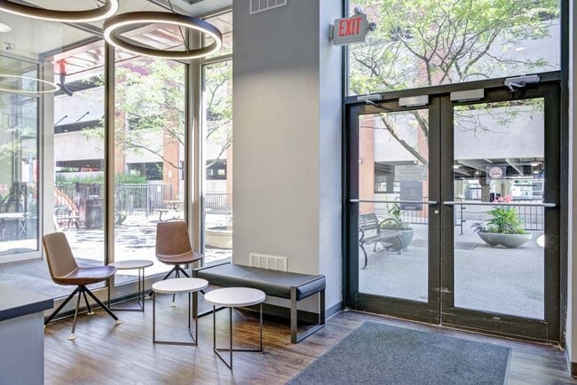 Lobby Photo - The Flats at Southside Works