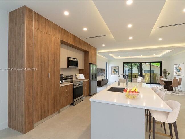 Foto del edificio - 841-843 SW 29th St