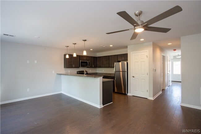 Building Photo - 8989 Iroquois St