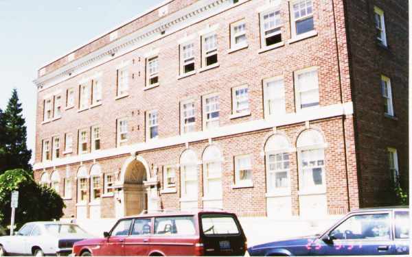 Primary Photo - Cascadia Apartments