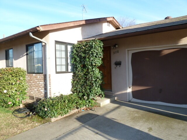 Foto del edificio - 3 Bedroom 1 Bath Home In Anderson