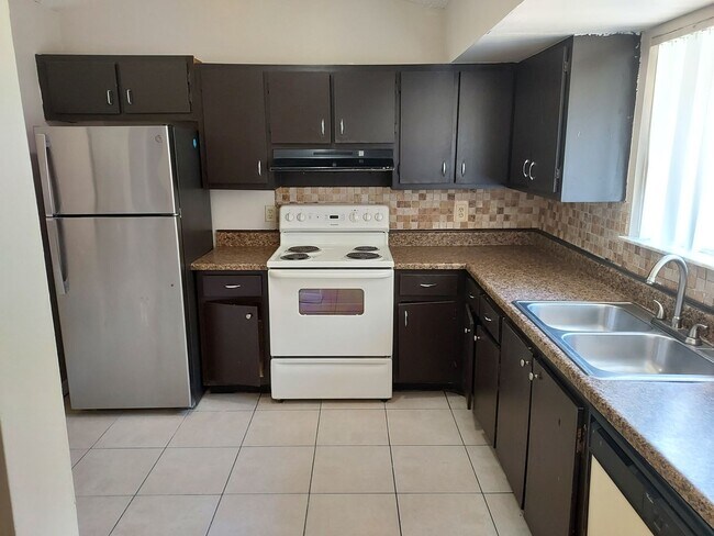 Foto del edificio - 7220 Keri Ct