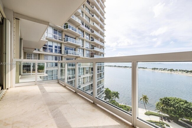 Building Photo - 2451 Brickell Ave