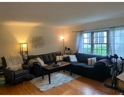 Foto principal - 23 Lake Shore Ct
