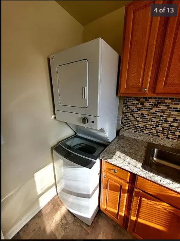 Foto del edificio - 5226 Collindale Rd