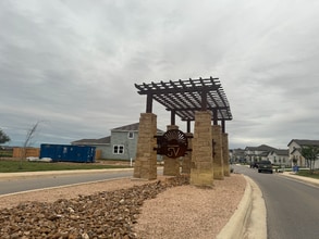 Building Photo - 8242 Sunrise Glen