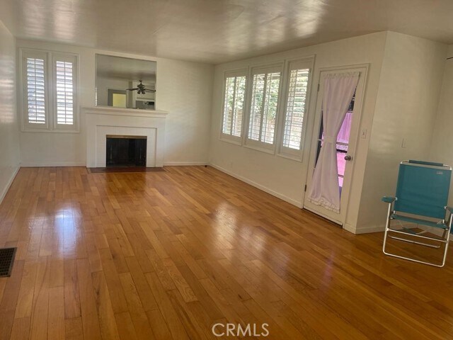 Building Photo - 119 Las Tunas Dr